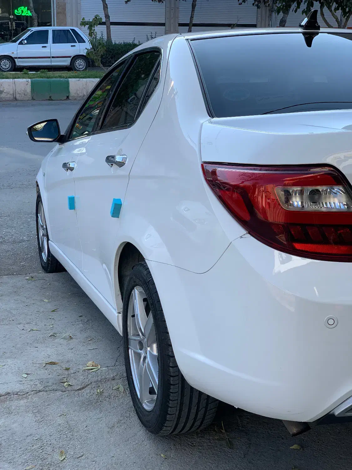 دنا اتومات۴۰۲|خودرو سواری و وانت|بجنورد, |دیوار