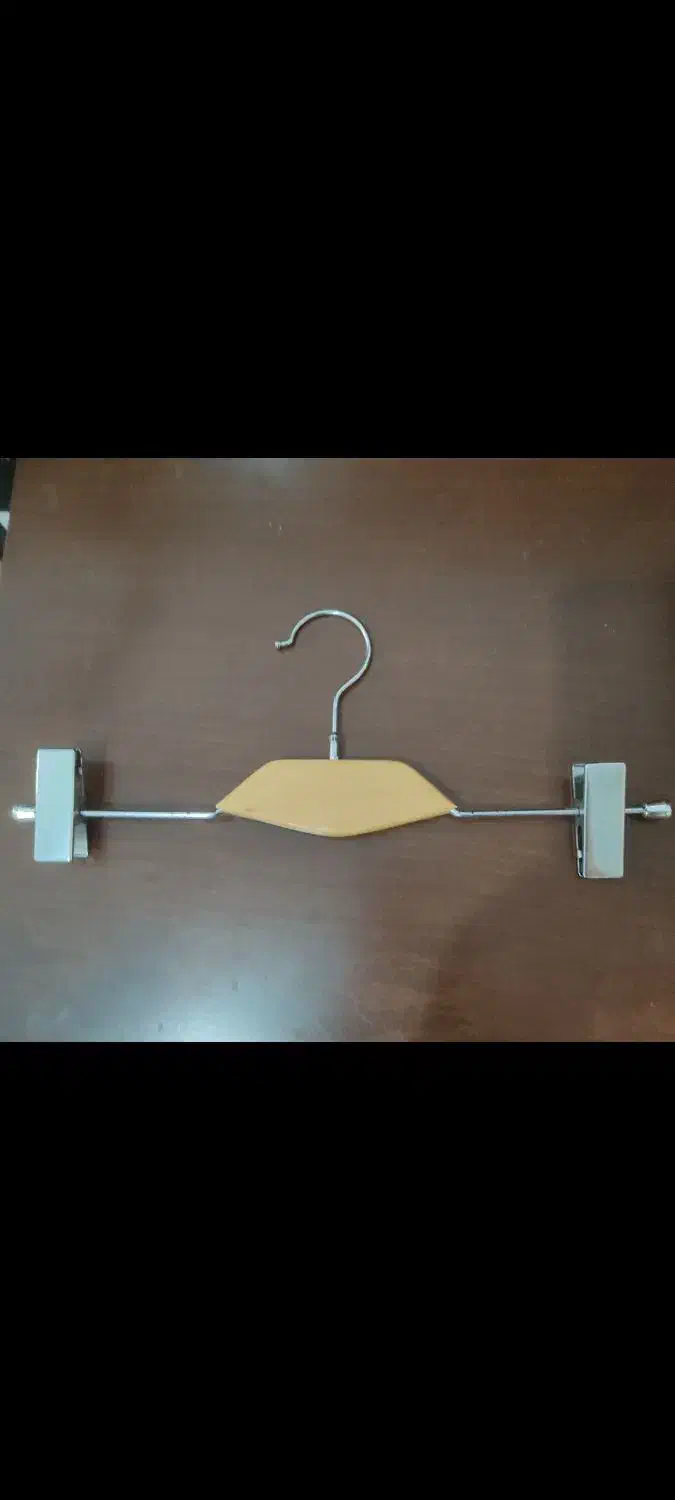 چوب لباسی|بندرخت و رختآویز|اهواز, شهرک حفاری|دیوار