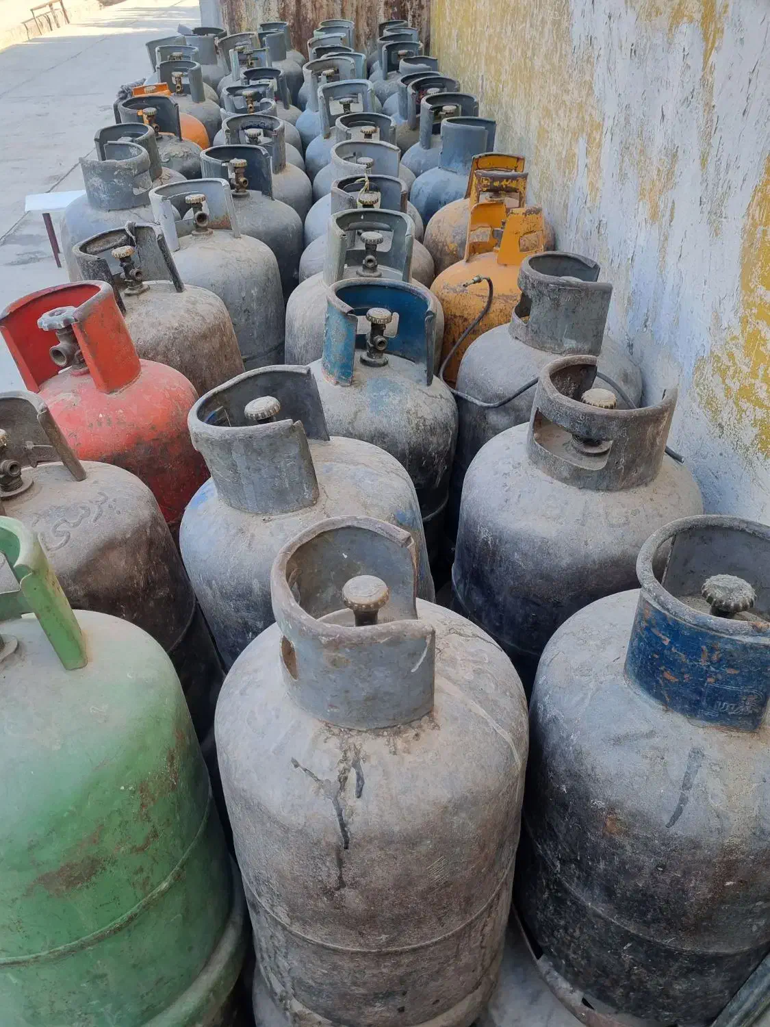 فروش کپسول گاز تعدادیاتک فروشی ارسال به تمامی نقاط|اجاق گاز و لوازم برقی پخت‌وپز|شهریار, اصیل آباد|دیوار