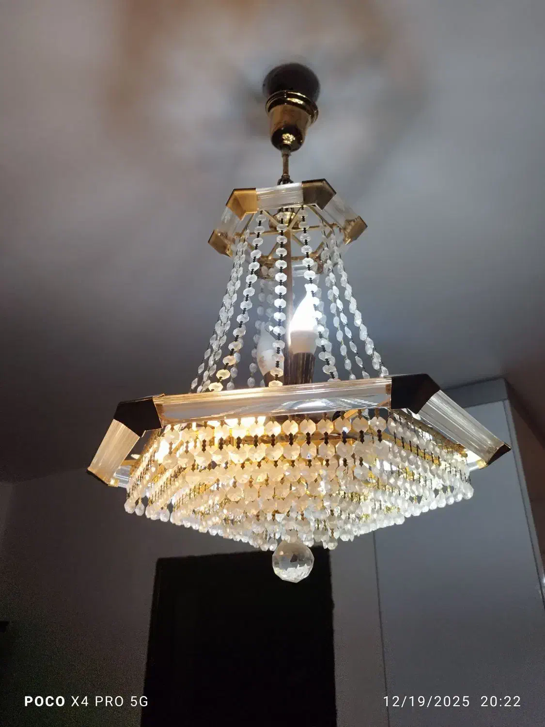 لوستر|لوستر و چراغ آویز|تبریز, |دیوار