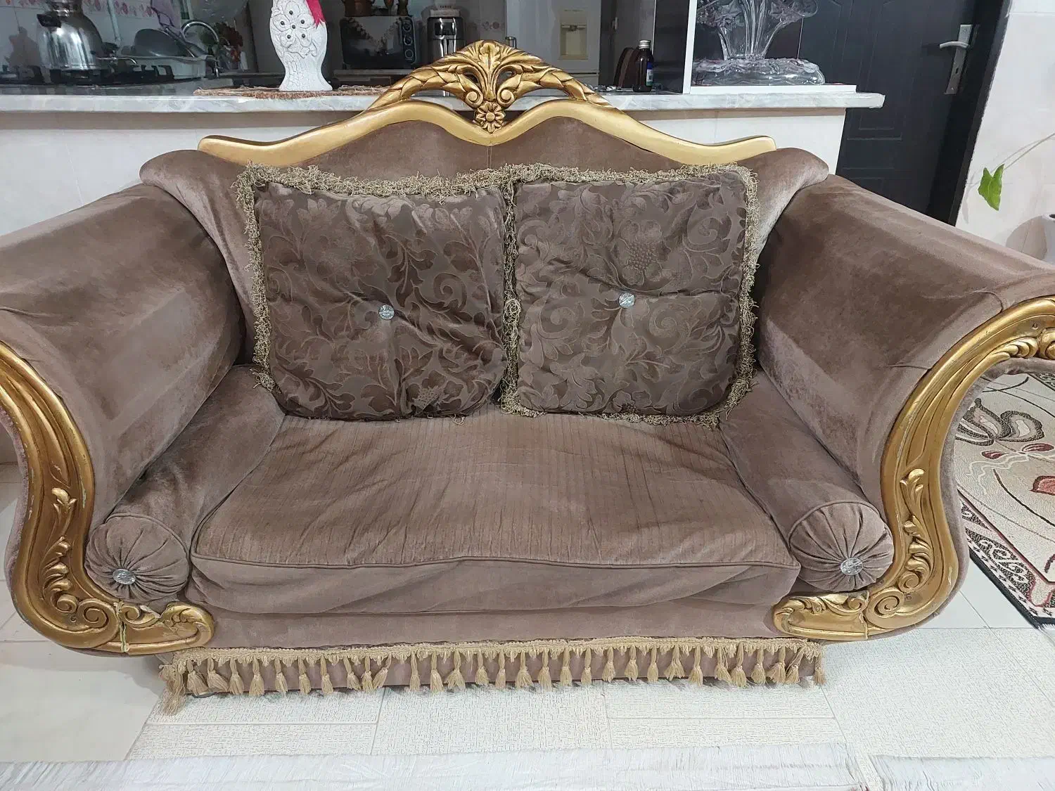 مبل کلاسیک|مبلمان خانگی و میز عسلی|یزد, |دیوار