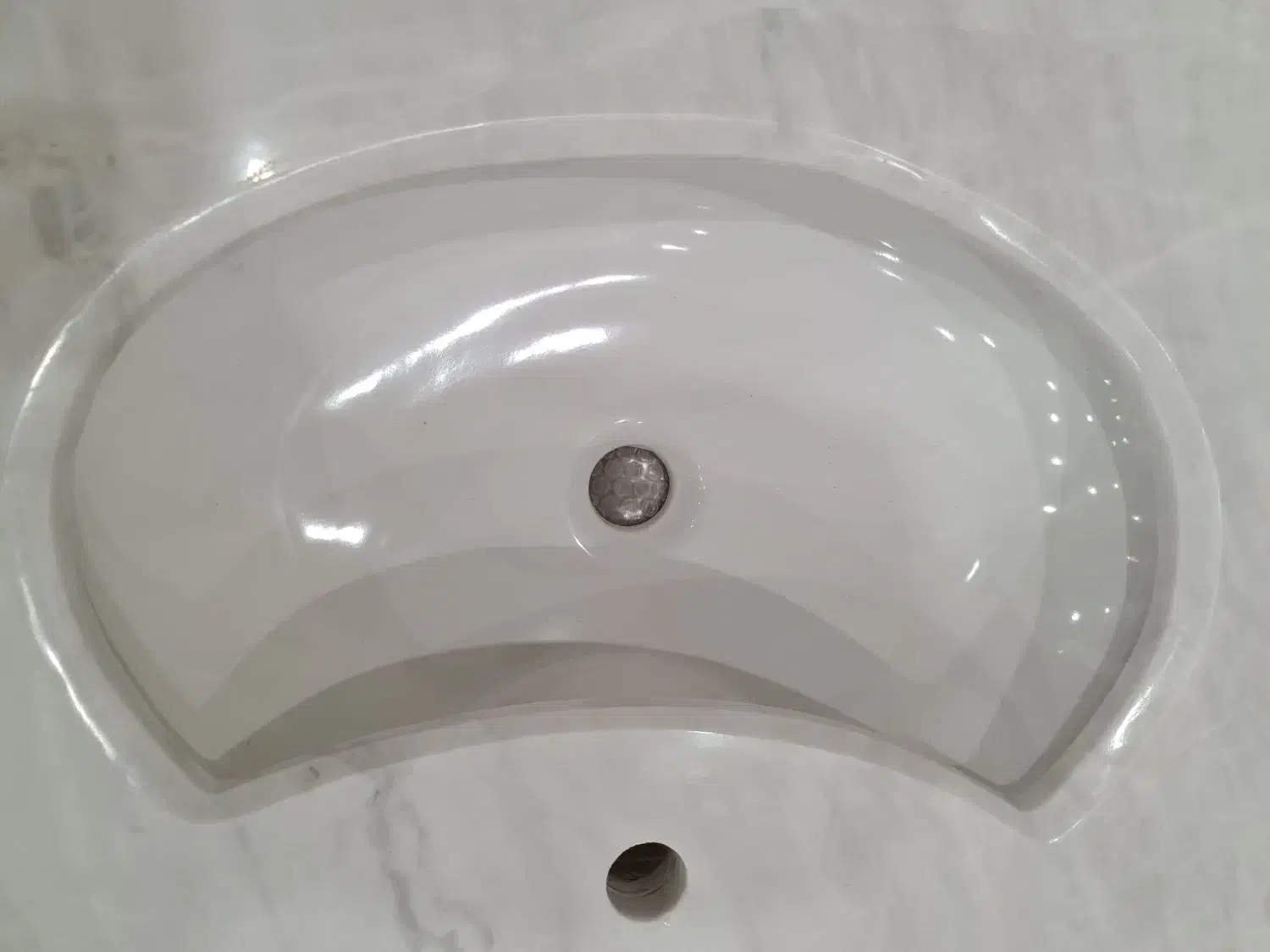 روشویی سنگی ازنا|لوازم سرویس بهداشتی|کرج, عظیمیه|دیوار