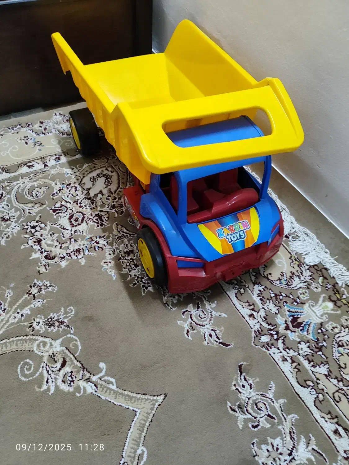 ماشین اسباب بازی بزرگ بچگانه|اسباببازی بچه|مشهد, انقلاب|دیوار