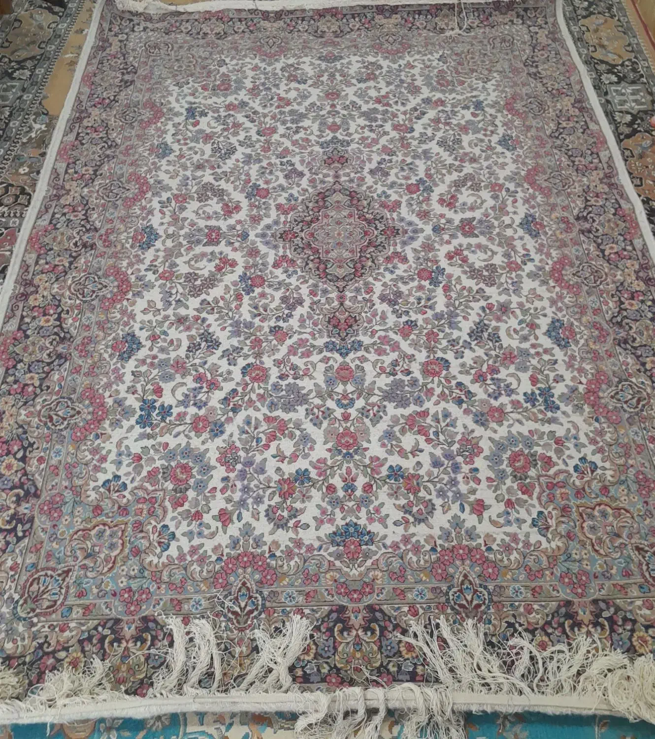 قالی دستبافت|فرش|راور, |دیوار