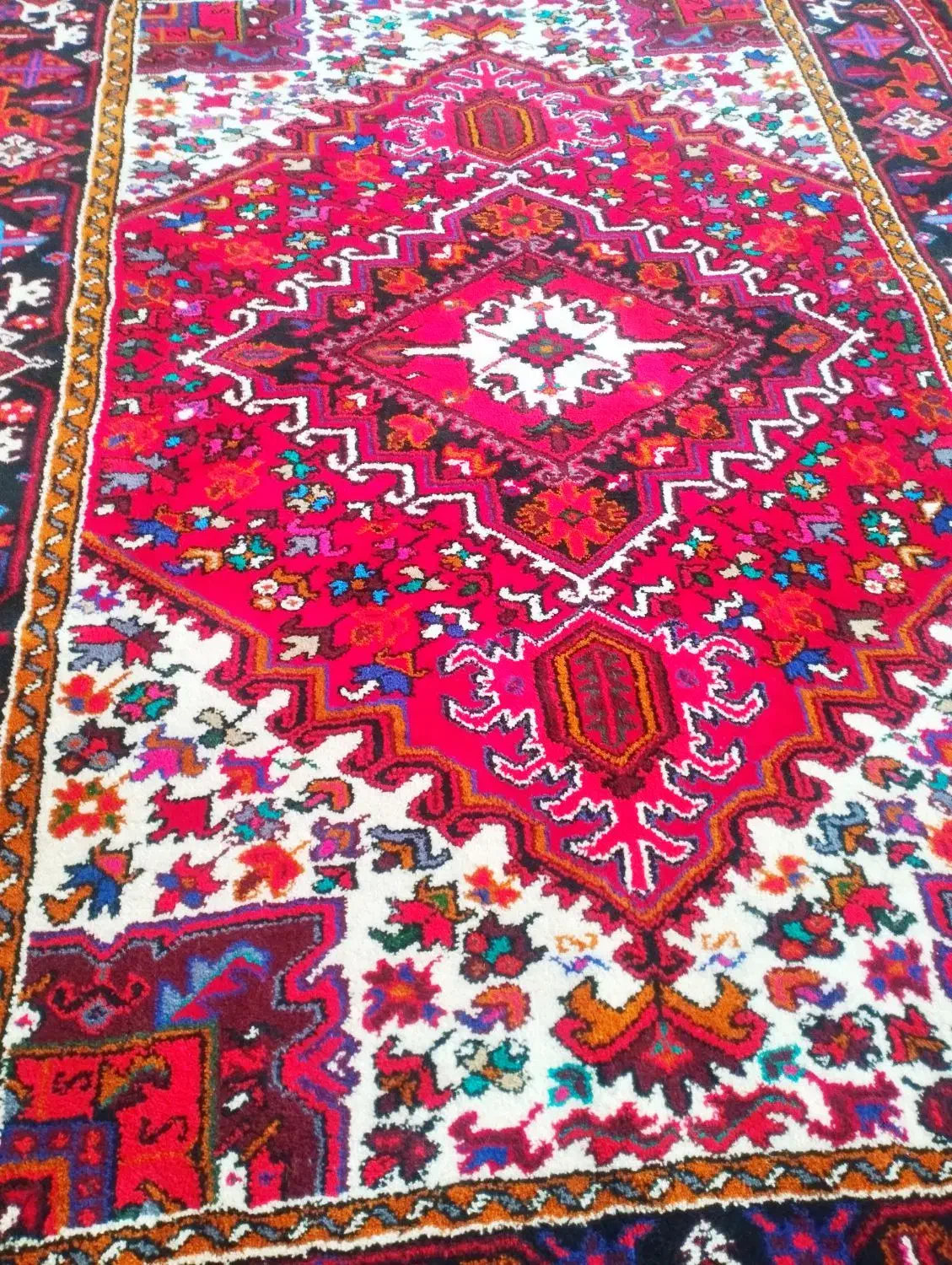 یک‌جفت‌فرش‌دستبافت‌شش‌متربارماخ‌توخوش قیچی‌بیچیم‌و|فرش|خواجه, |دیوار