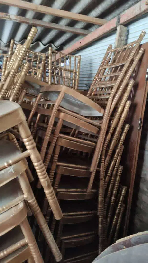 صندلی شیواری دست دوم. سالم|فروشگاه و مغازه|قائمشهر, |دیوار