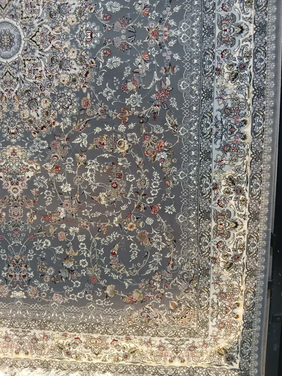 دو عدد ۹ متری ۷۰۰ شانه ضخیم نگین مشهد آکبند|فرش|قم, زاویه|دیوار