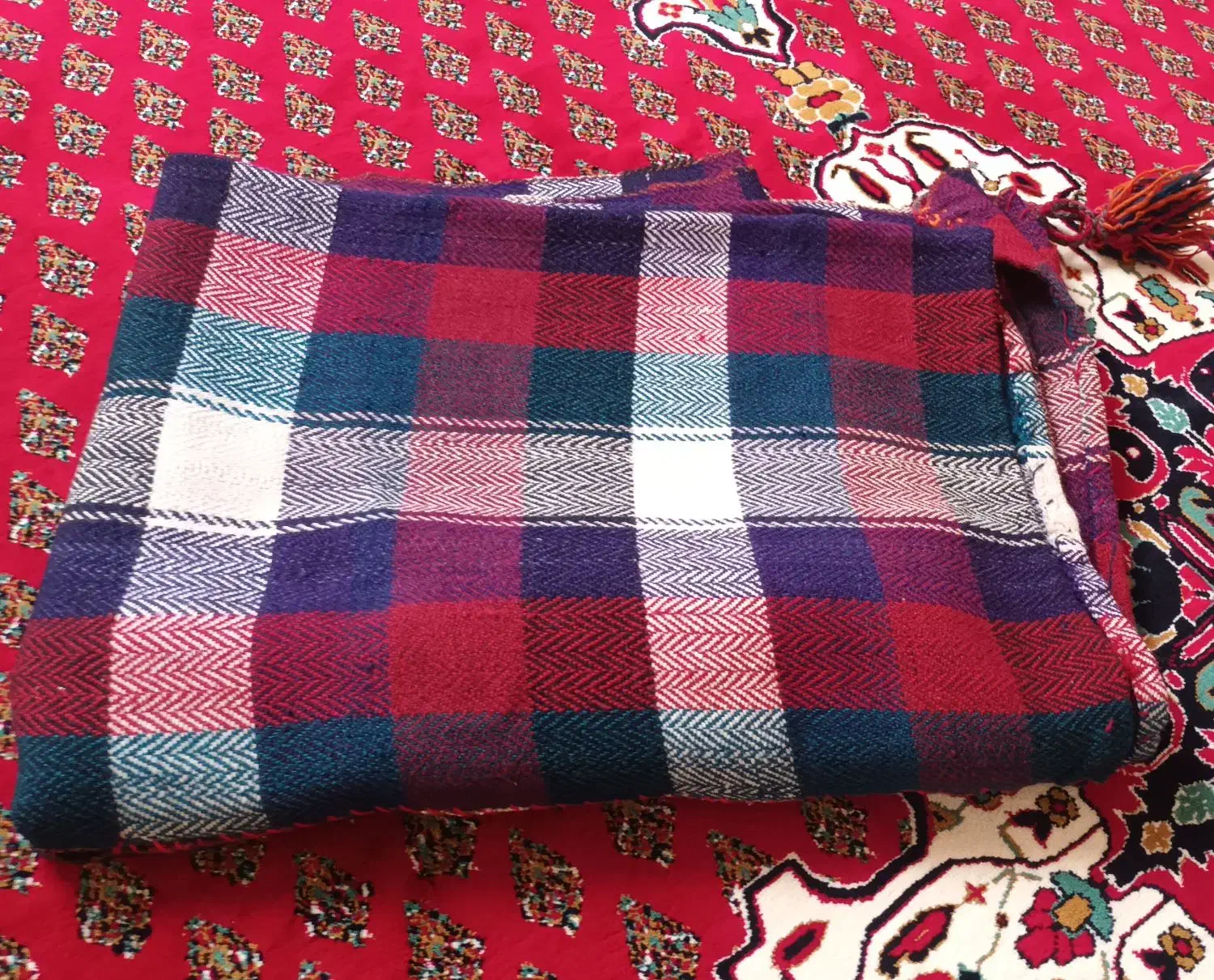 کارسنتی جاجیم دستبافت|گلیم، جاجیم، گبه|کاشان, فاز ۲ ناجی آباد|دیوار