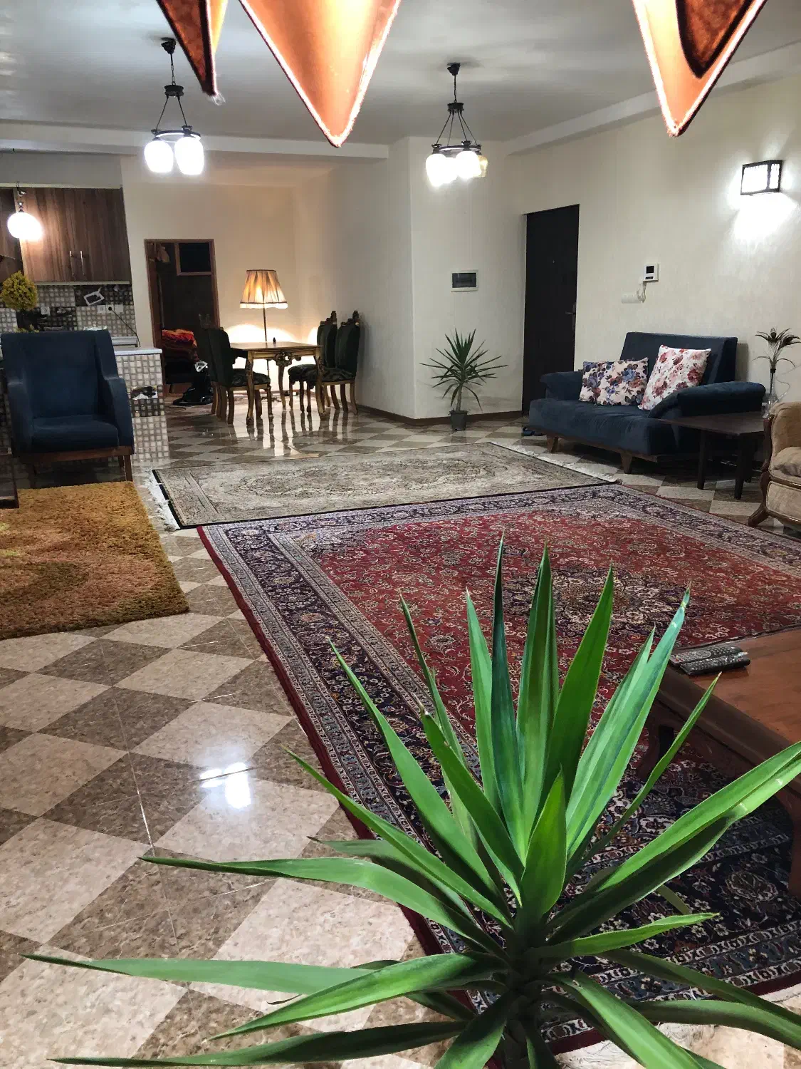 اجاره روزانه ویلا لوکس با ویو جنگل پاسخگویی۲۴ساعته|اجارهٔ کوتاه‌مدت آپارتمان و سوئیت|رامسر, |دیوار