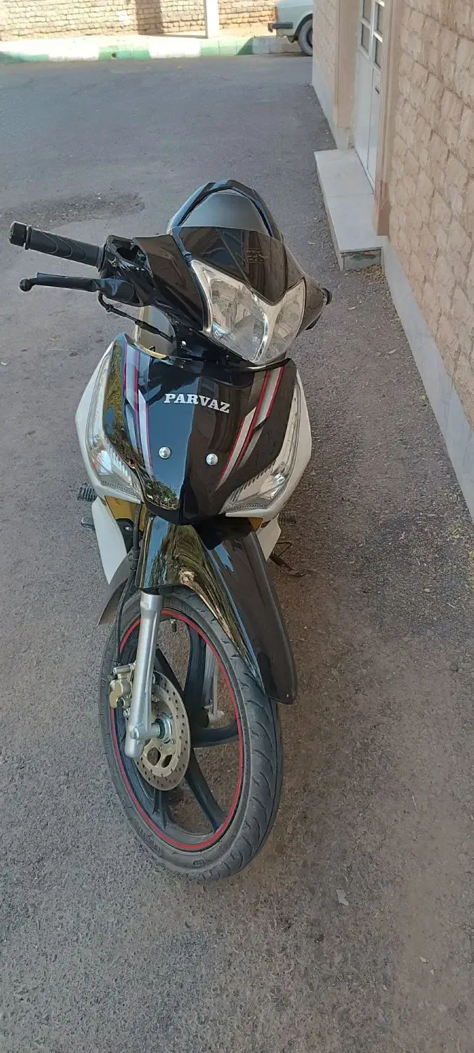 موتوربی کلاج 1404 احسان125|موتورسیکلت|تربت جام, والفجر|دیوار