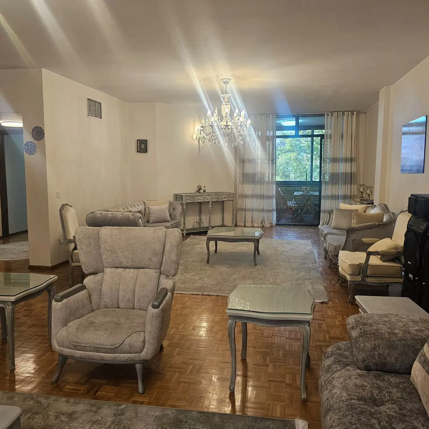 رهن و اجاره آپارتمان سه خوابه جردن