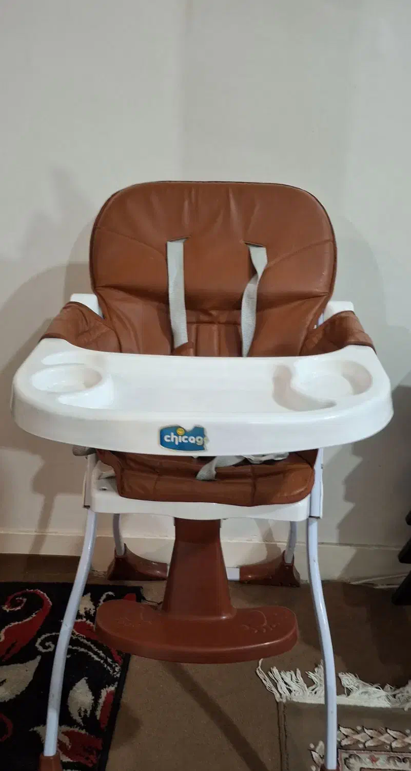 صندلی غذای کودک|تخت و صندلی بچه|دوگنبدان, |دیوار