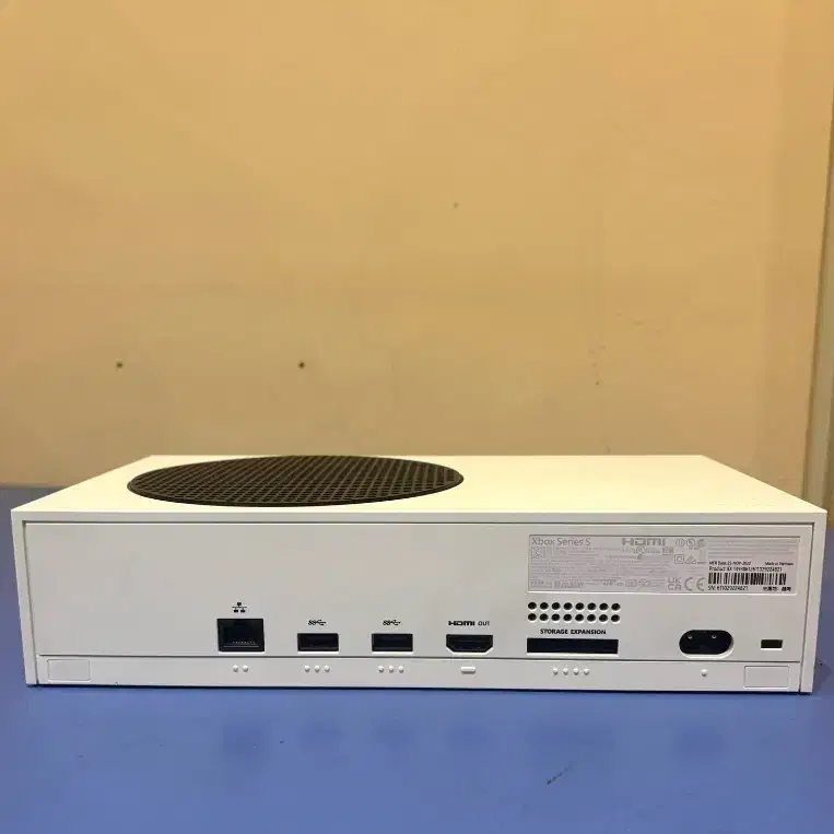 Xbox series s|کنسول، بازی ویدئویی و آنلاین|اراک, |دیوار