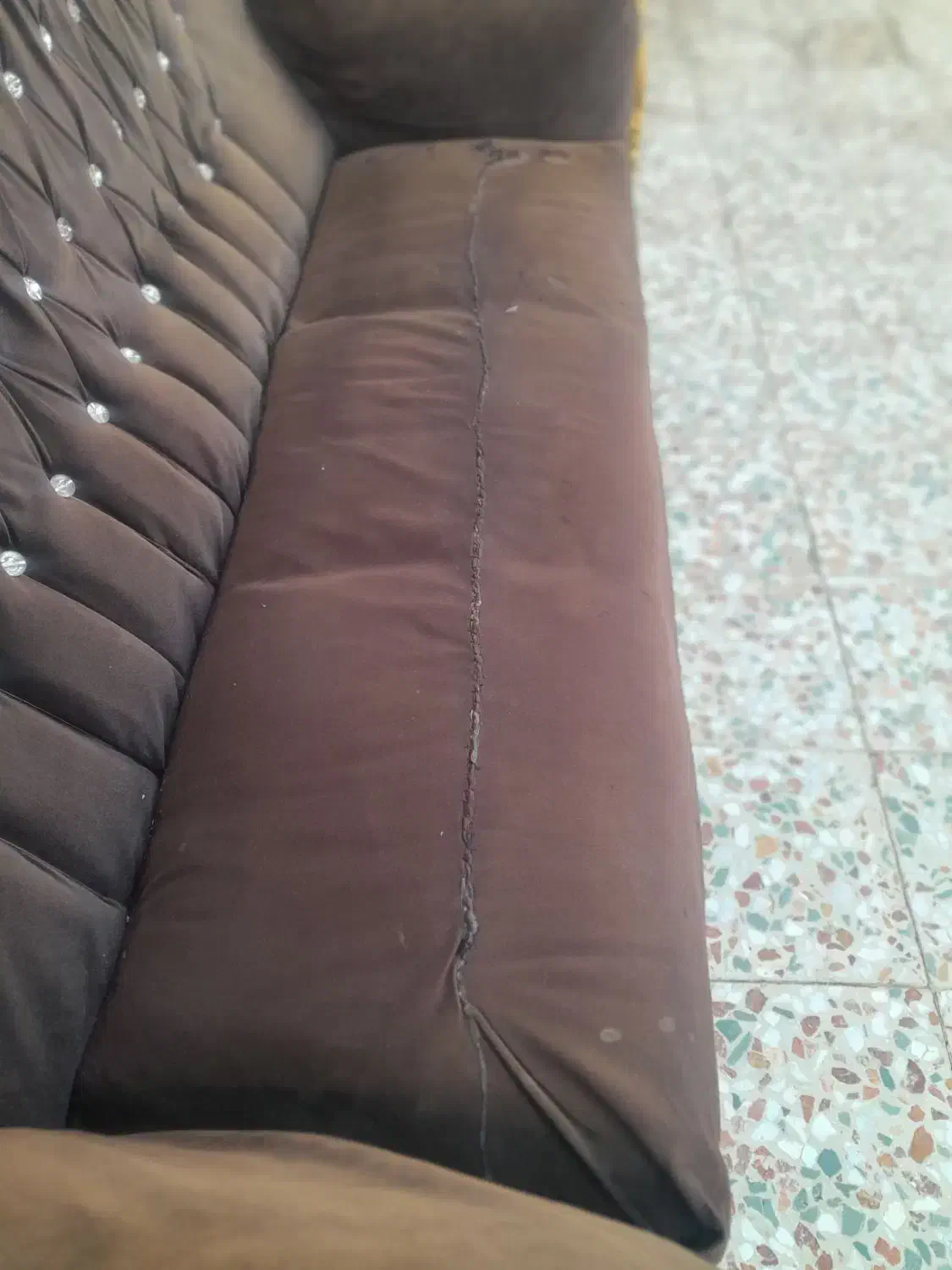 مبل سه نفره ۵۰۰ هزار تومن|مبلمان خانگی و میز عسلی|مرودشت, محمد آباد|دیوار