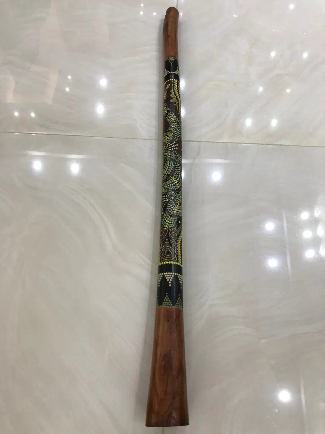 دیجیریدو ، پن فلوت|سازهای بادی|شیراز, زرگری|دیوار