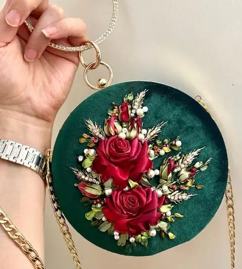 روبان دوزی مینیاتوری|کیف، کفش، کمربند|قم, باجک دو|دیوار