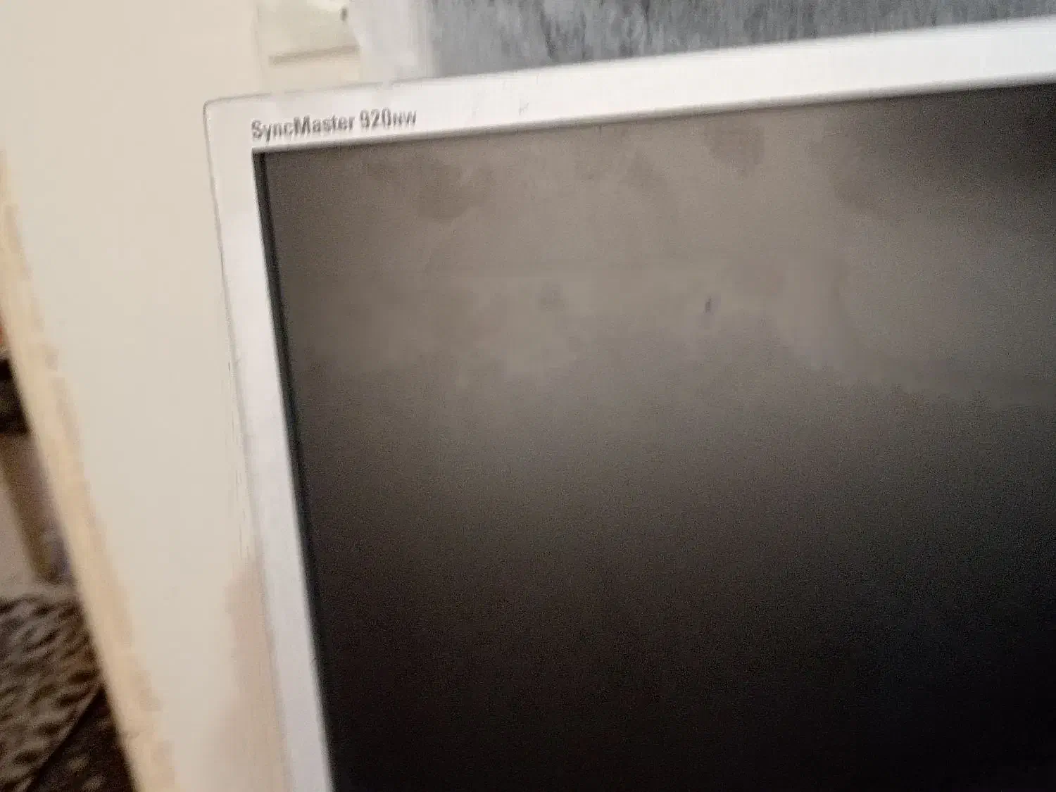 مانیتور|رایانه رومیزی|تبریز, |دیوار