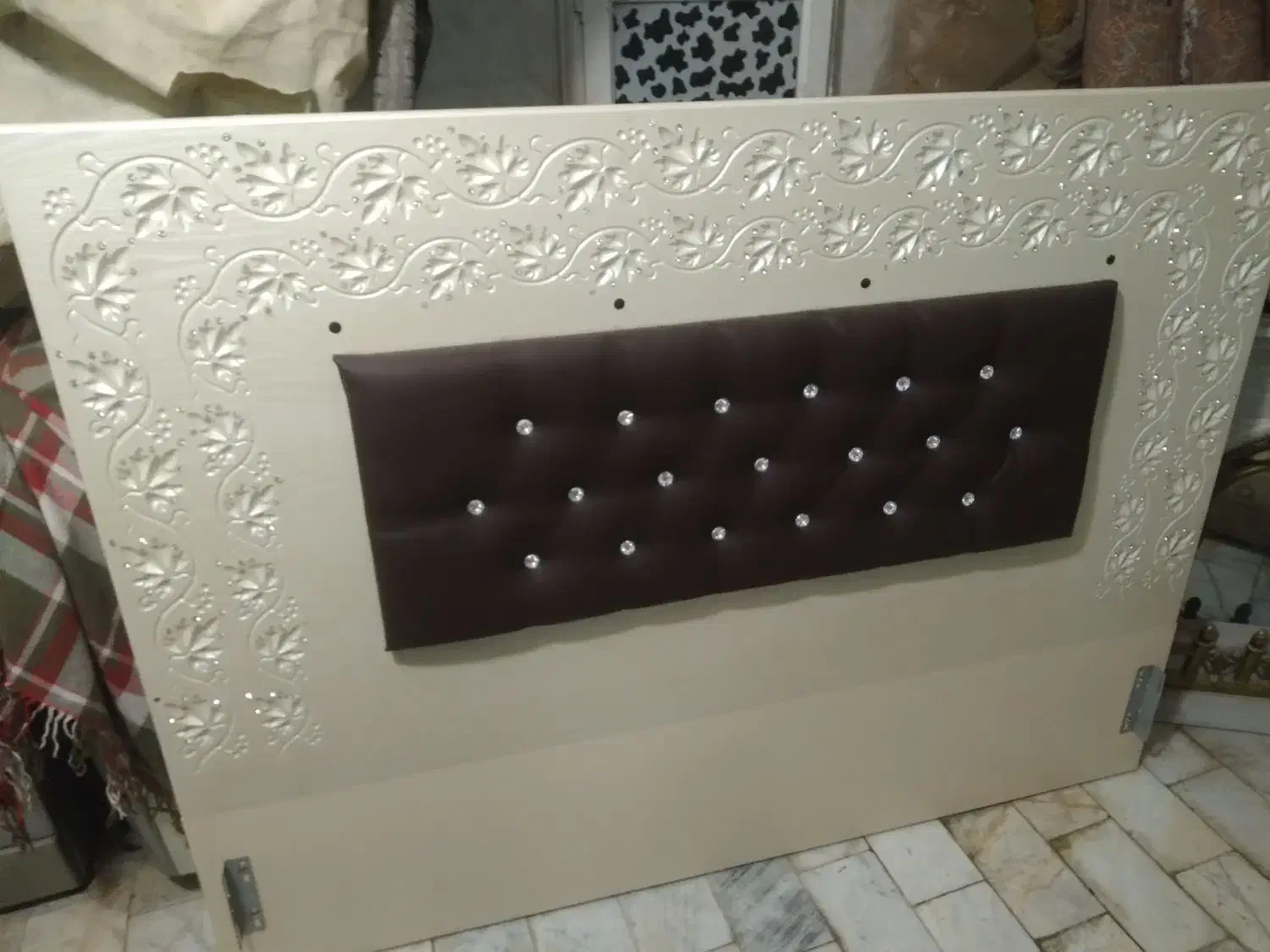 تختخواب ۲ نفره و یک جفت یخچال|تخت و سرویس خواب|مشکیندشت, |دیوار