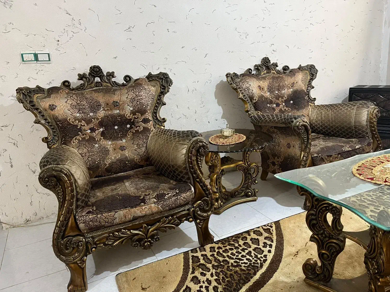 مبل بسیار محکم بدون شکستگی و پارگی|مبلمان خانگی و میز عسلی|نوشهر, |دیوار