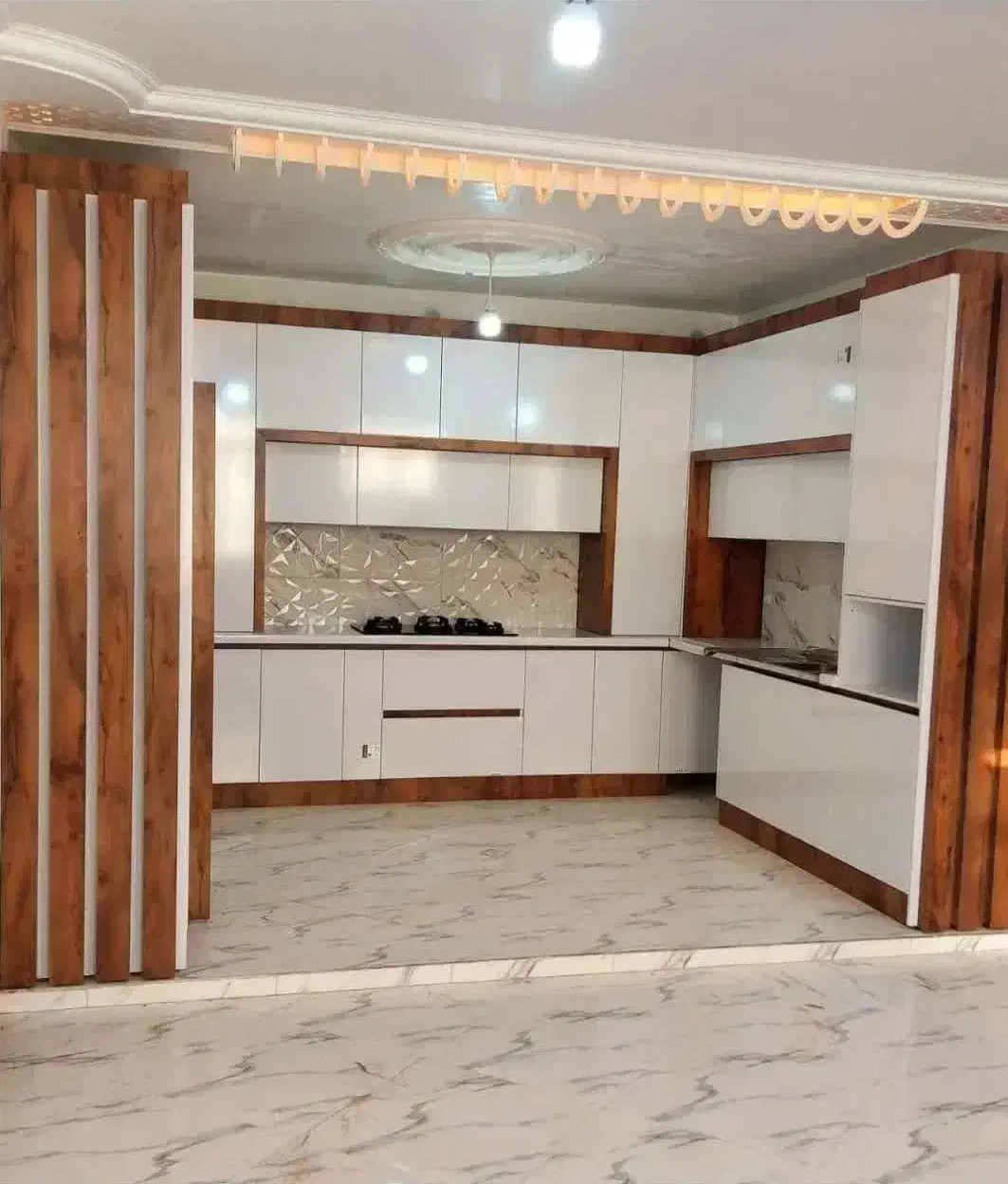 فروش عمده مستقیم کارگاه تولیدکابینت پیش ساخته کد8۰|مصالح و تجهیزات ساختمان|شیراز, کوشک میدان|دیوار