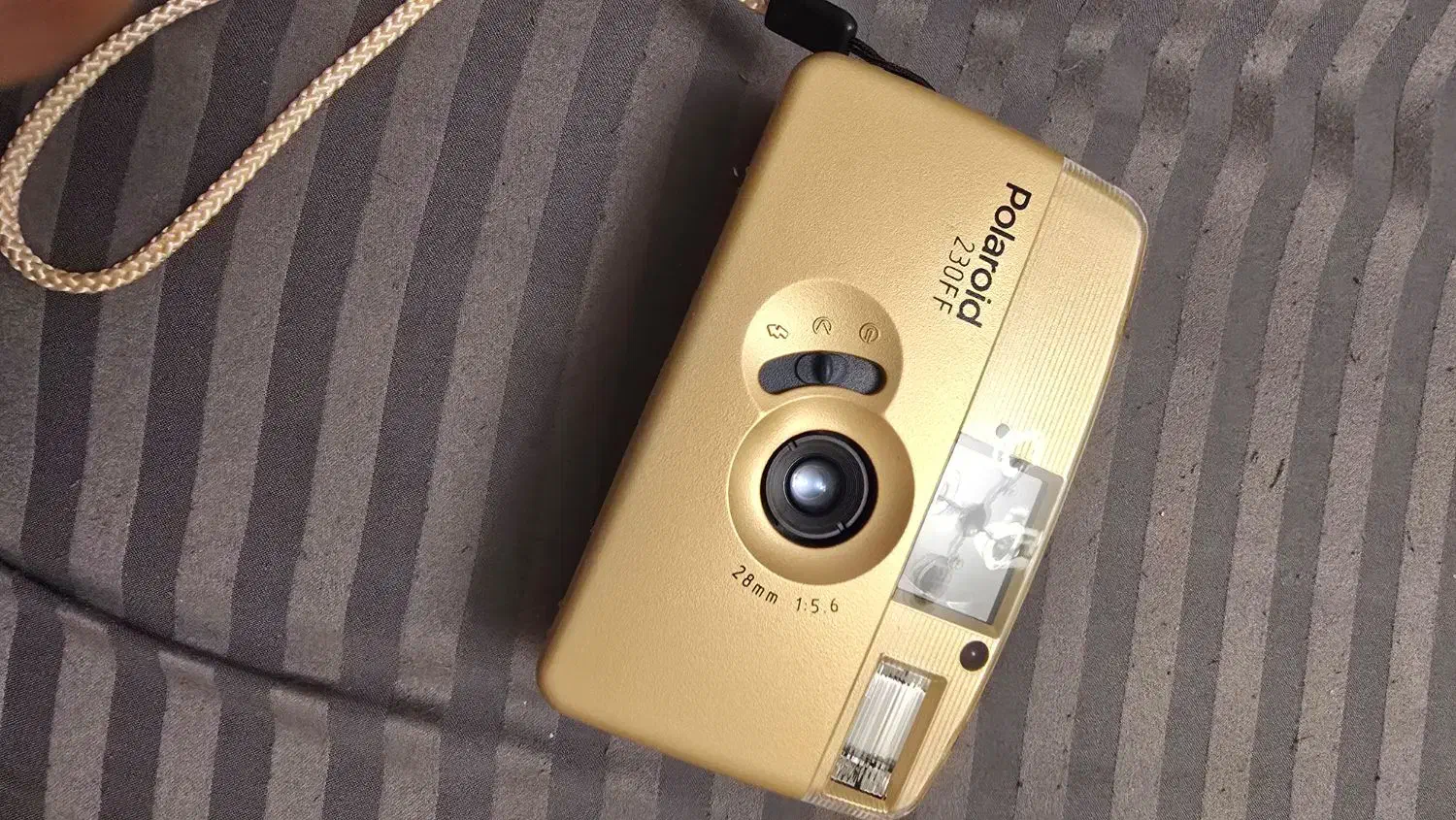 دوربین آنالوگ پولاروید|دوربین عکاسی و فیلم‌برداری|پردیس, فاز ۳|دیوار