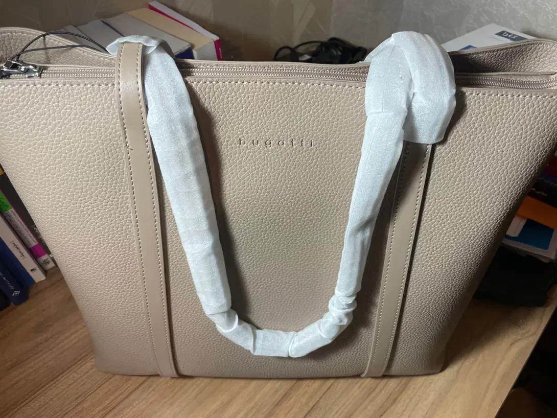 کیف چرم اصل(برند بوگاتی)|کیف، کفش، کمربند|یزد, |دیوار