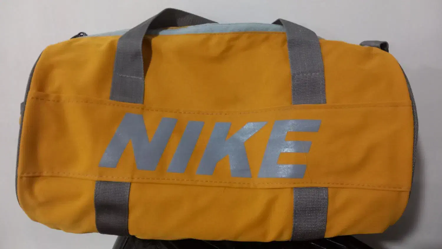 ساک ورزشی آکبند|کیف، کفش، کمربند|رشت, کوی حسینی|دیوار