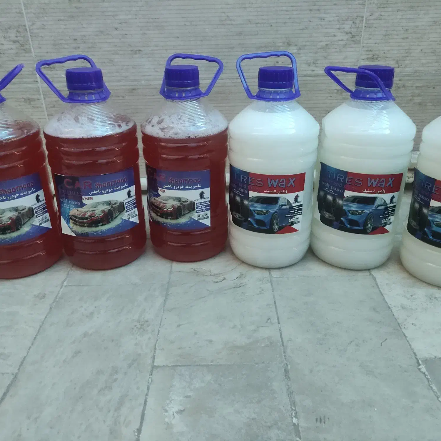 ۳لیتری واکس لاستیک و داشبورد و شامپو رنگی|قطعات یدکی و لوازم جانبی|اردبیل, |دیوار