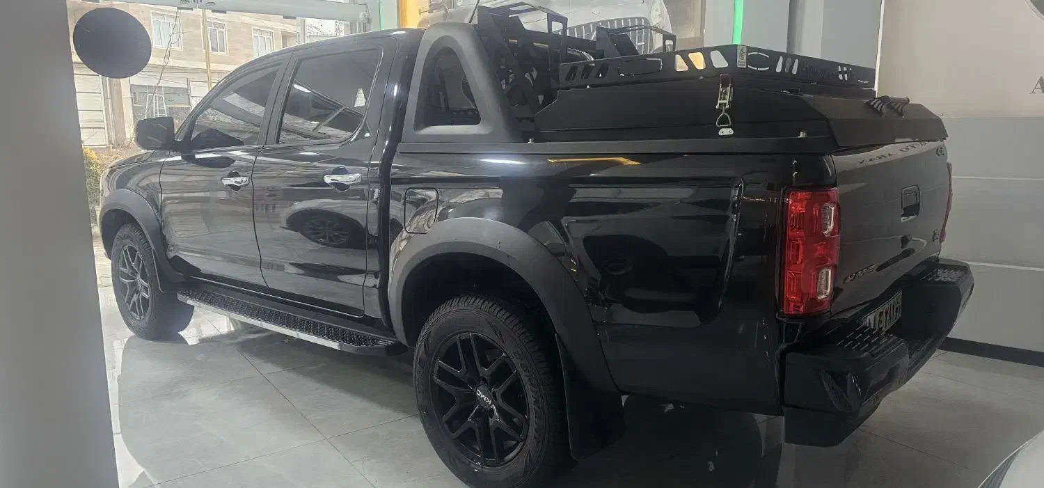 کی ام سی t8|خودرو سواری و وانت|پاوه, |دیوار