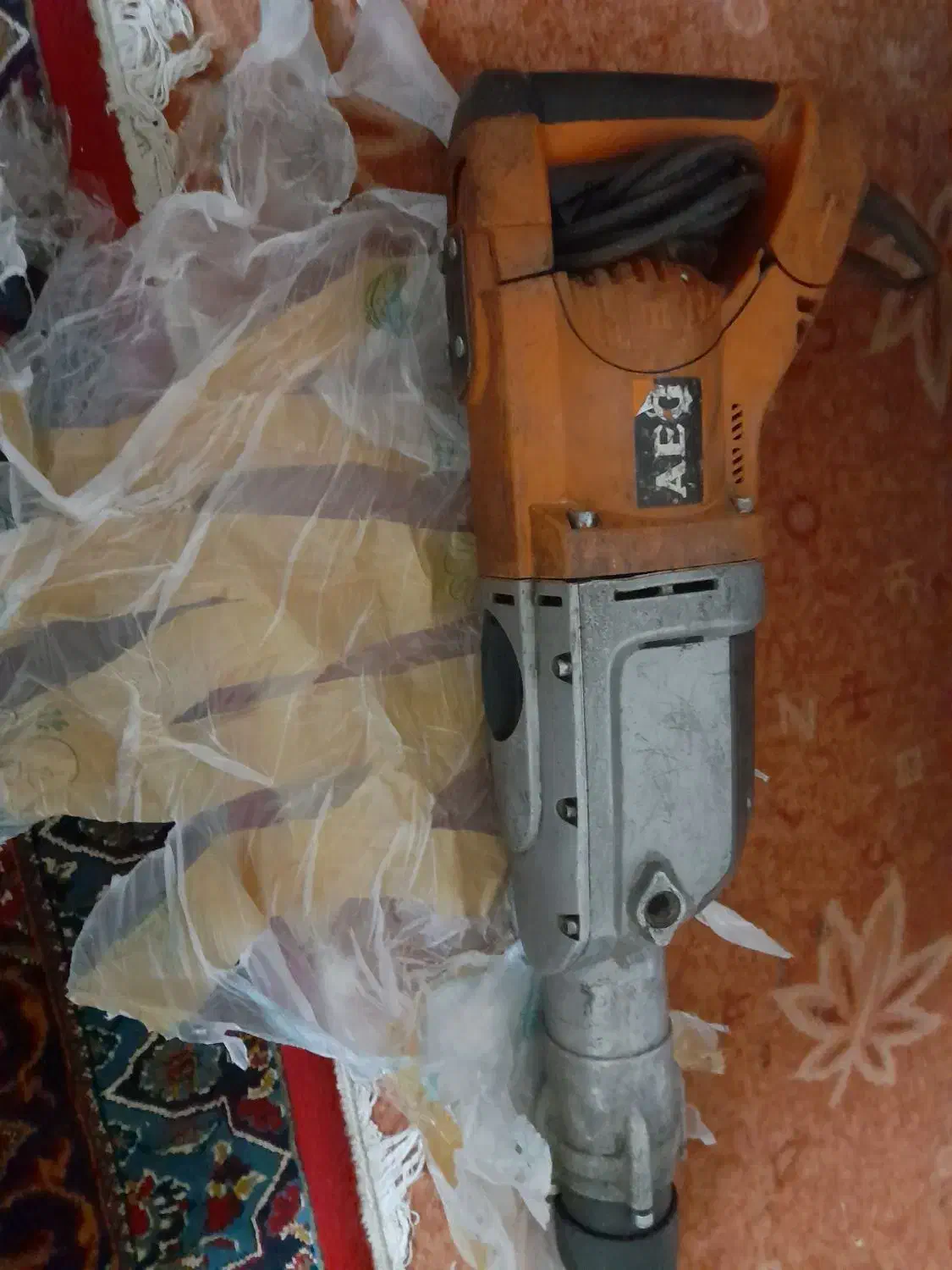 پیکور 17کیلوییAEGسالم .هم مته چرخشی هم تخریب|ابزارآلات|شیراز, غدیر جنوبی|دیوار