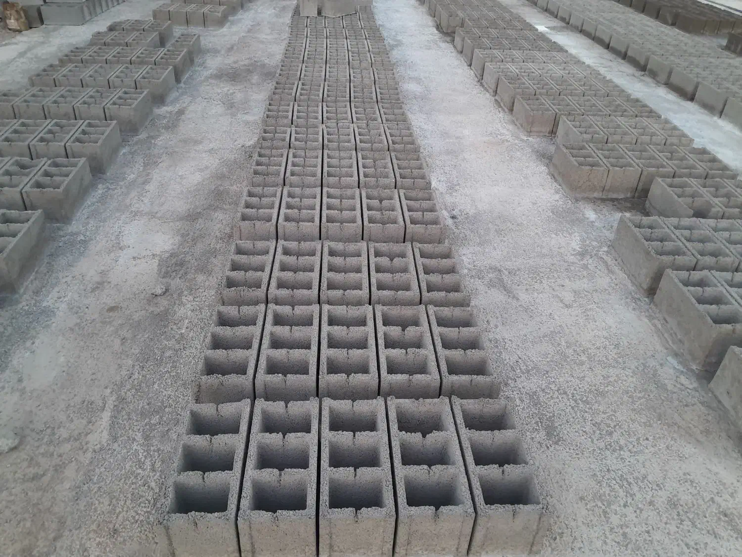 بلوک سیمانی باغی|مصالح و تجهیزات ساختمان|مشهد, شهرک مهرگان|دیوار