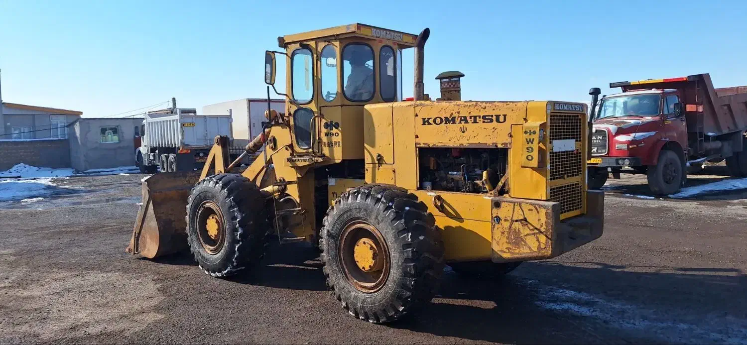 لودر کوماتسو ۹۰|خودرو سنگین|تهران, صادقیه|دیوار