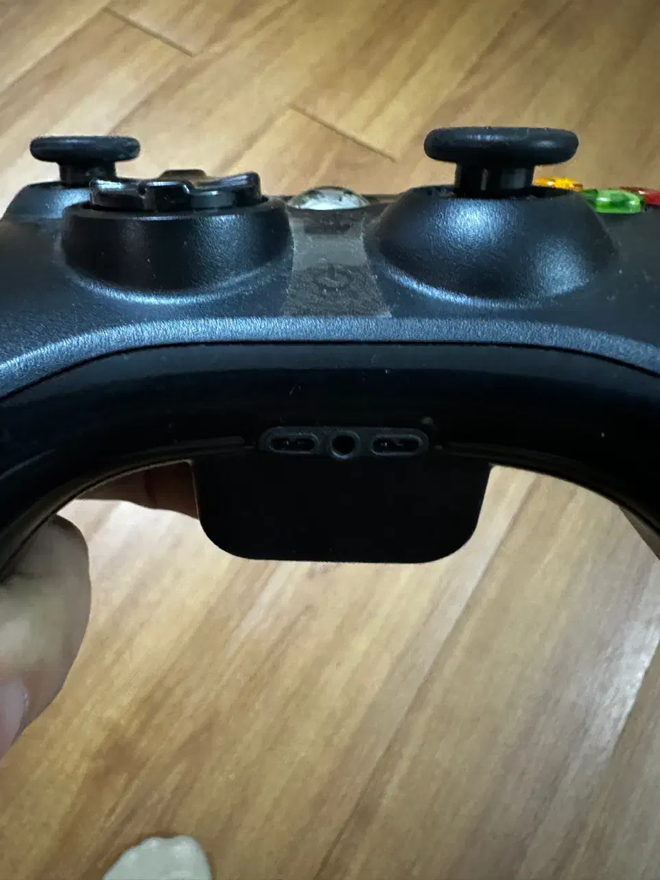 دسته اصلی روی کنسول Xbox۳۶۰|کنسول، بازی ویدئویی و آنلاین|ساری, |دیوار