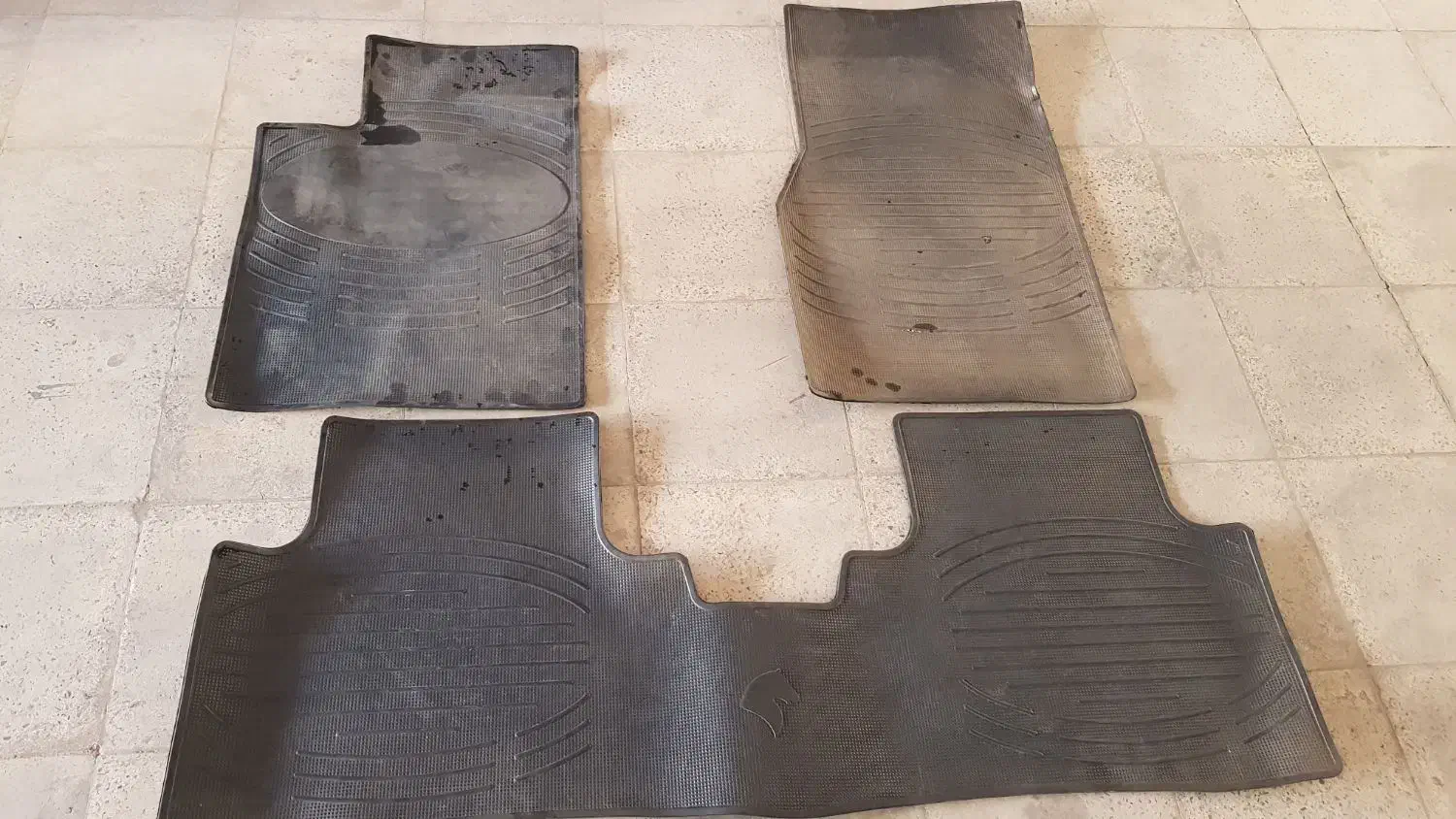 روکش صندلی در حد نو و کف پایی فابریک سمند|قطعات یدکی و لوازم جانبی|هشتگرد, فاز ۱ مهستان|دیوار