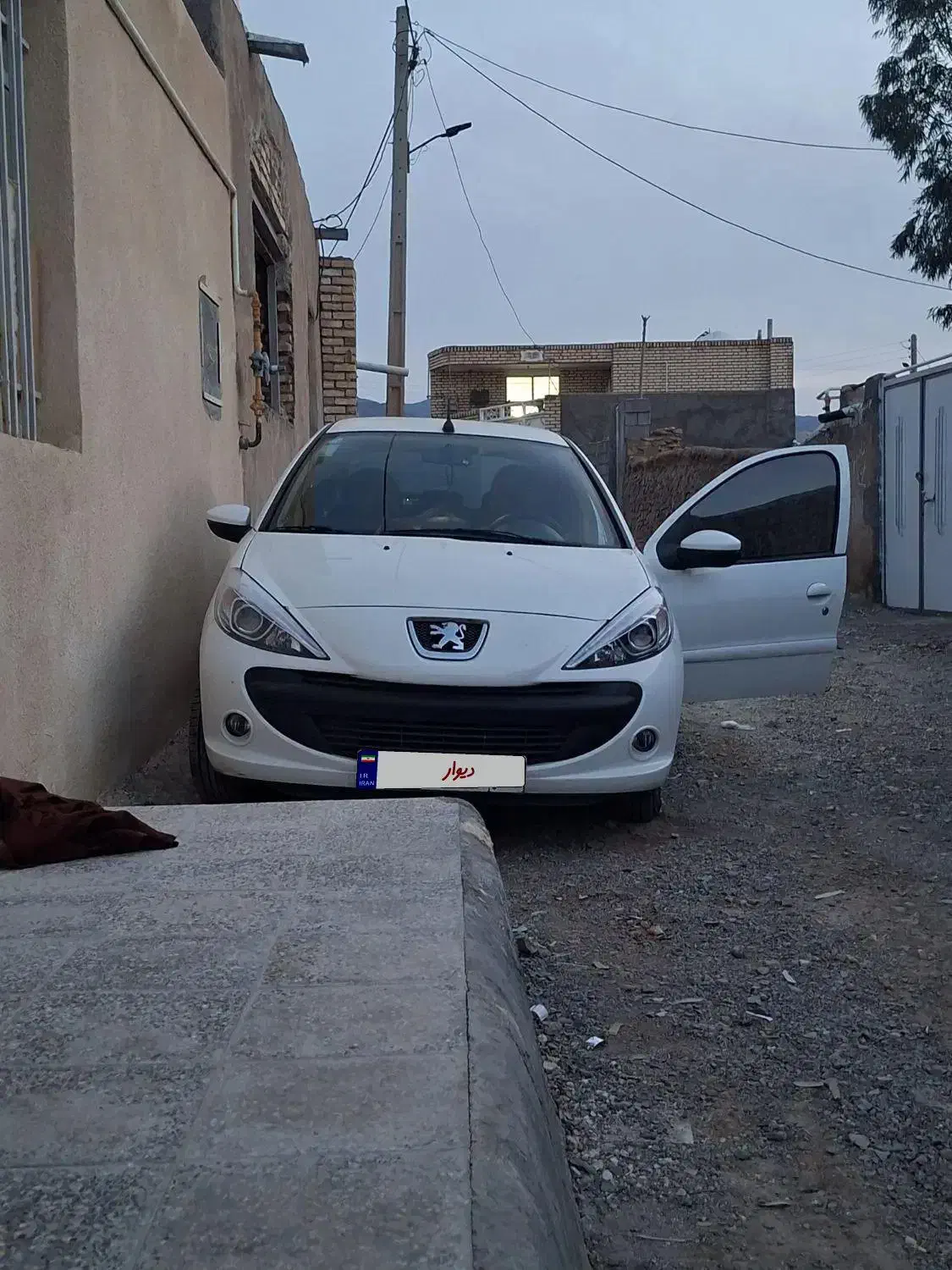 207tu3|خودرو سواری و وانت|تهران, مظاهری|دیوار