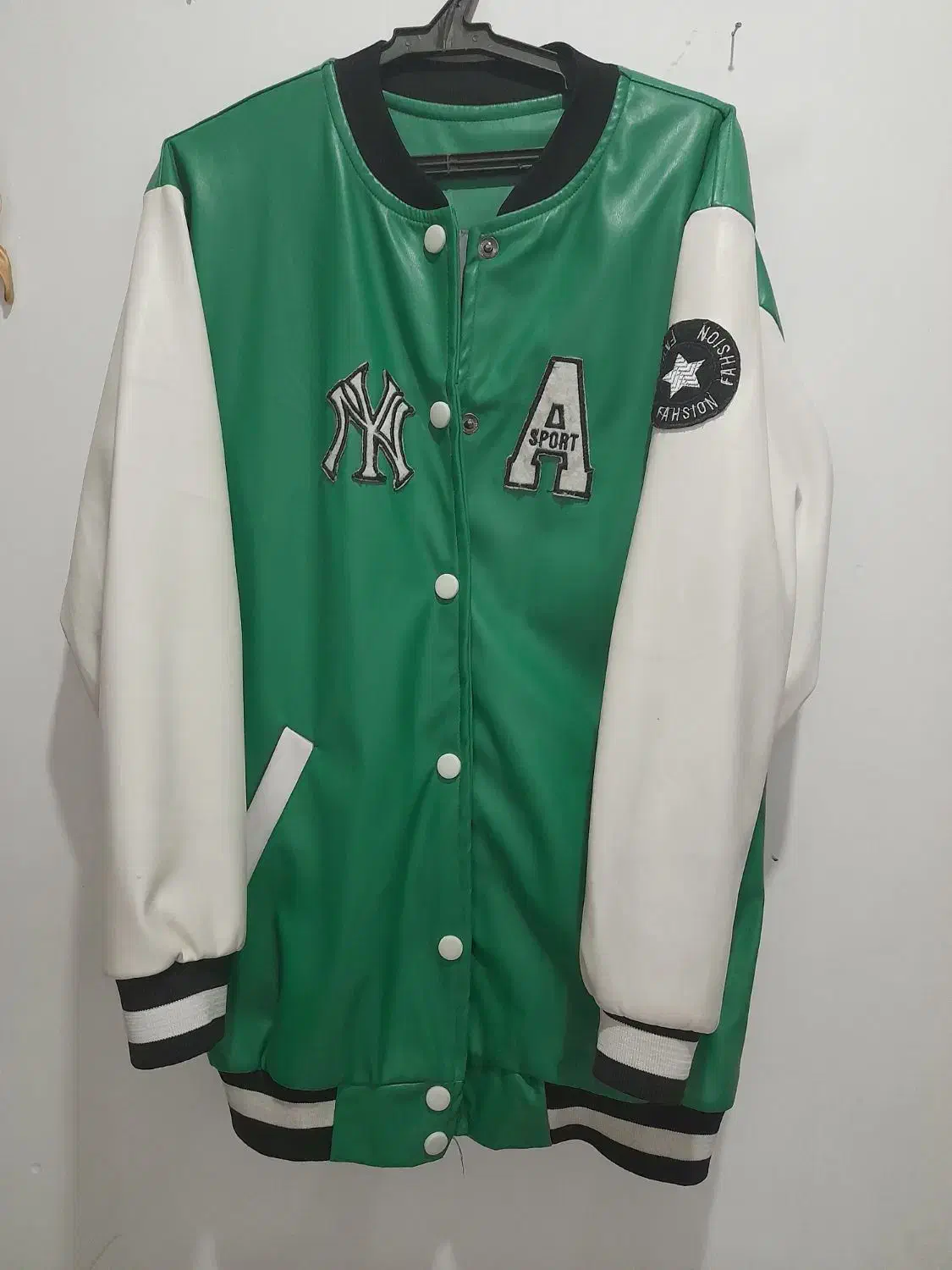 سویشرت بیسبالی|لباس|تربت جام, شهرک معلم|دیوار