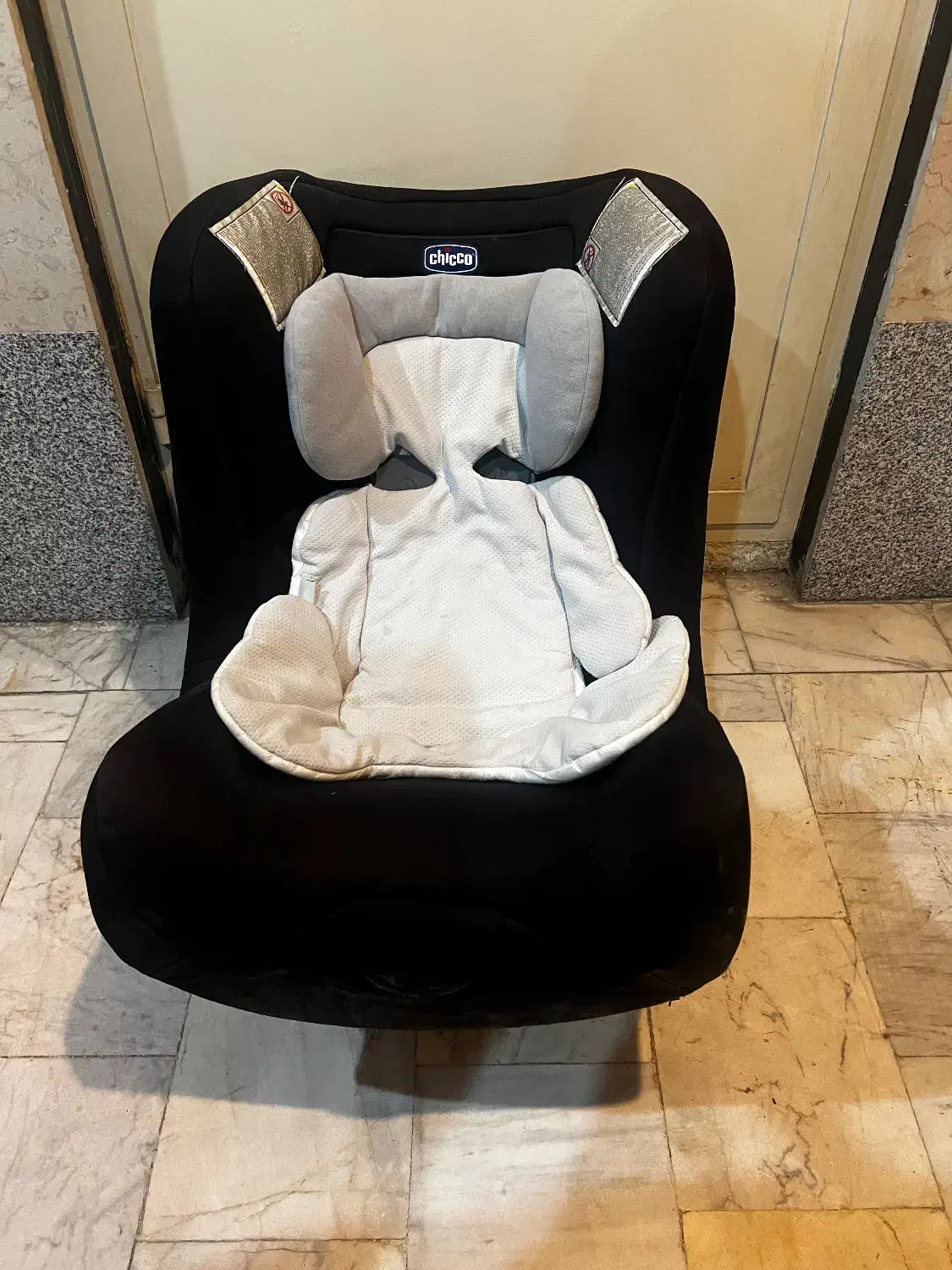 صندلی ماشین بچه|تخت و صندلی بچه|تهران, جنت‌آباد جنوبی|دیوار