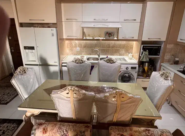 مبلمان و هفت نفره ناهار خوری هشت نفره|مبلمان خانگی و میز عسلی|یزد, |دیوار