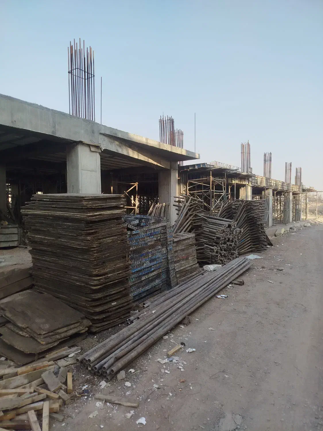 استخدام آماتوربند و قالب بند|استخدام معماری، عمران و ساختمانی|خاوران, |دیوار