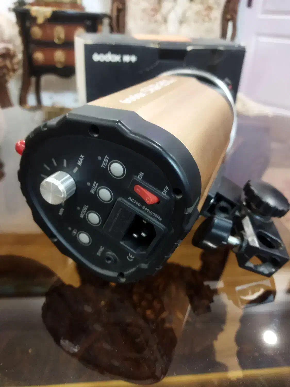 نور 250 ژول گودکس با پایه نگهدارنده نور بالای سر|دوربین عکاسی و فیلم‌برداری|محمدشهر, محمدشهر|دیوار