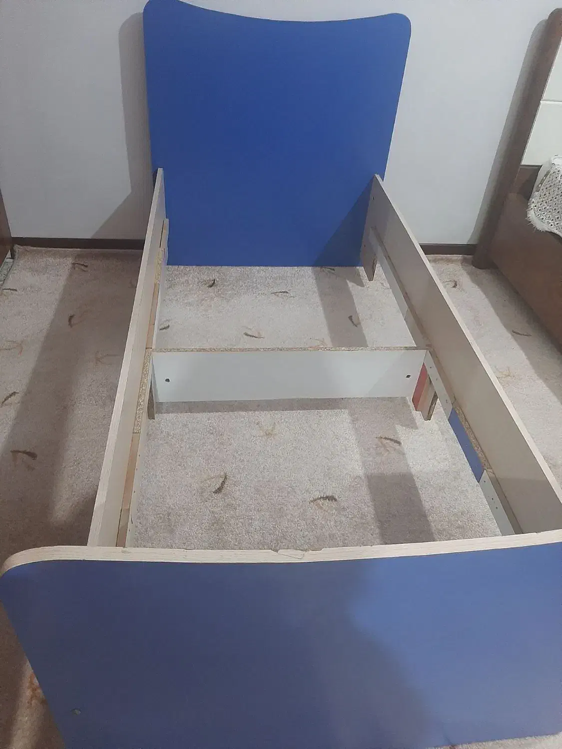 تخت نوجوان ۱۸۰ در ۸۰|تخت و سرویس خواب|بجنورد, |دیوار