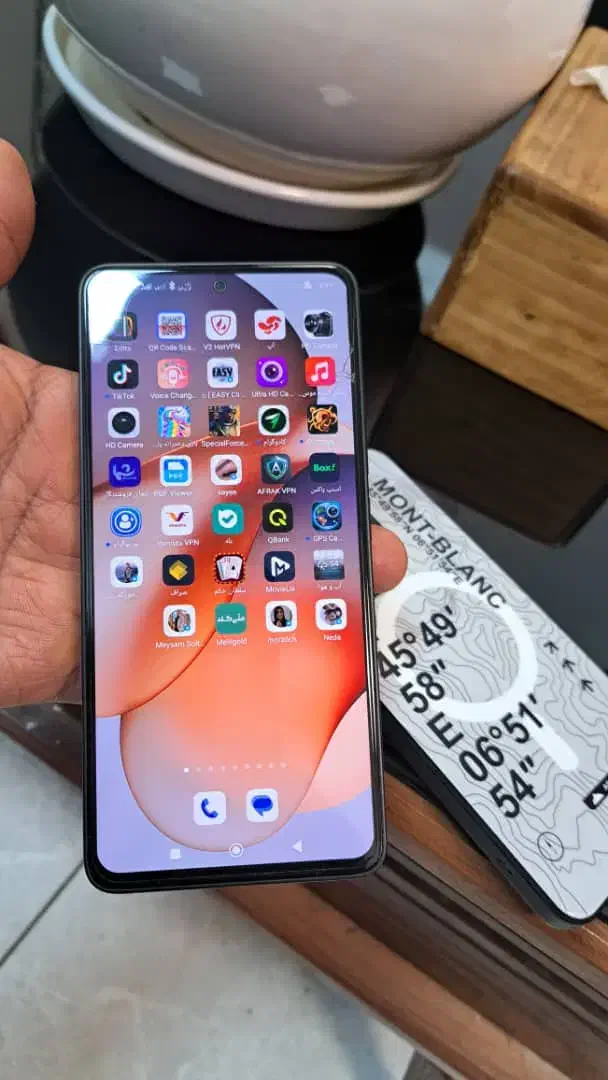 گوشی|موبایل|قم, نخودی|دیوار