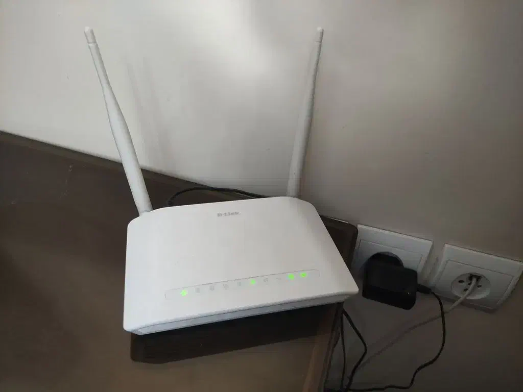 مودم دو آنتن دیلینک|مودم و تجهیزات شبکه|تهران, یافتآباد|دیوار