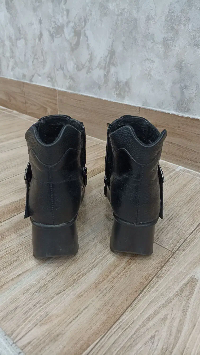 نیم بوت|کیف، کفش، کمربند|سنندج, |دیوار