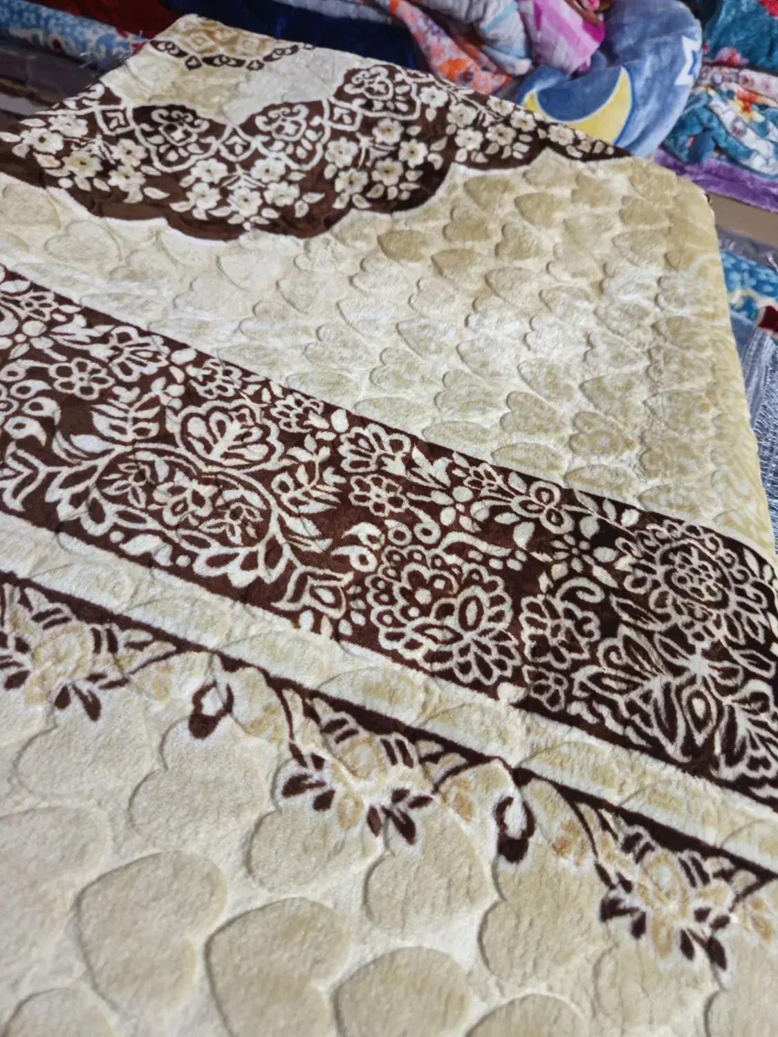 پتو فرش|روفرشی|خرمآباد, |دیوار