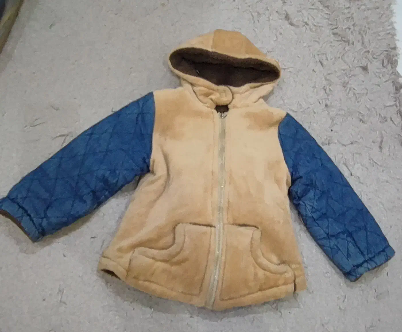 کاپشن عروسکی تو کرک مناسب ۳ تا ۵ سال|کفش و لباس بچه|مشهد, آبکوه|دیوار