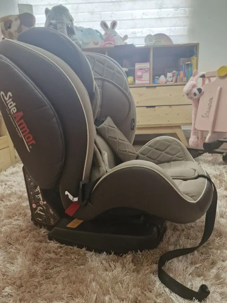 صندلی ماشین لورلی ۹۰ درجه|کالسکه و لوازم جانبی|لاهیجان, کوی خزر|دیوار