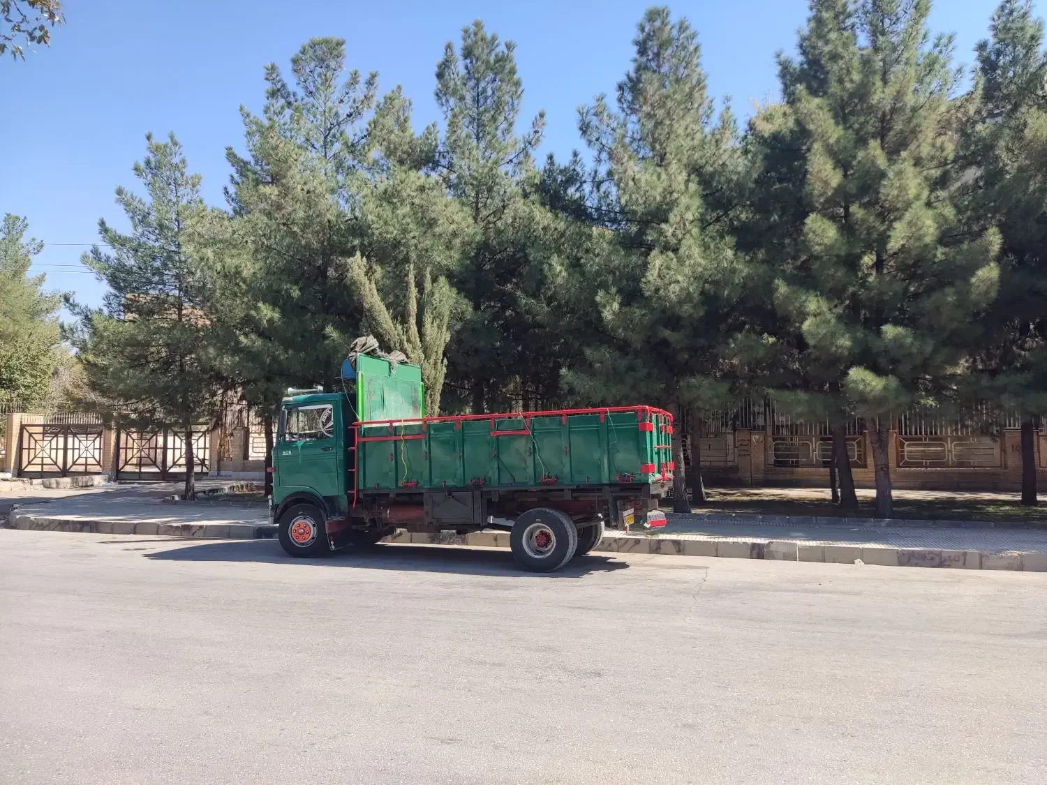 خاور813|خودرو سنگین|کرمانشاه, |دیوار