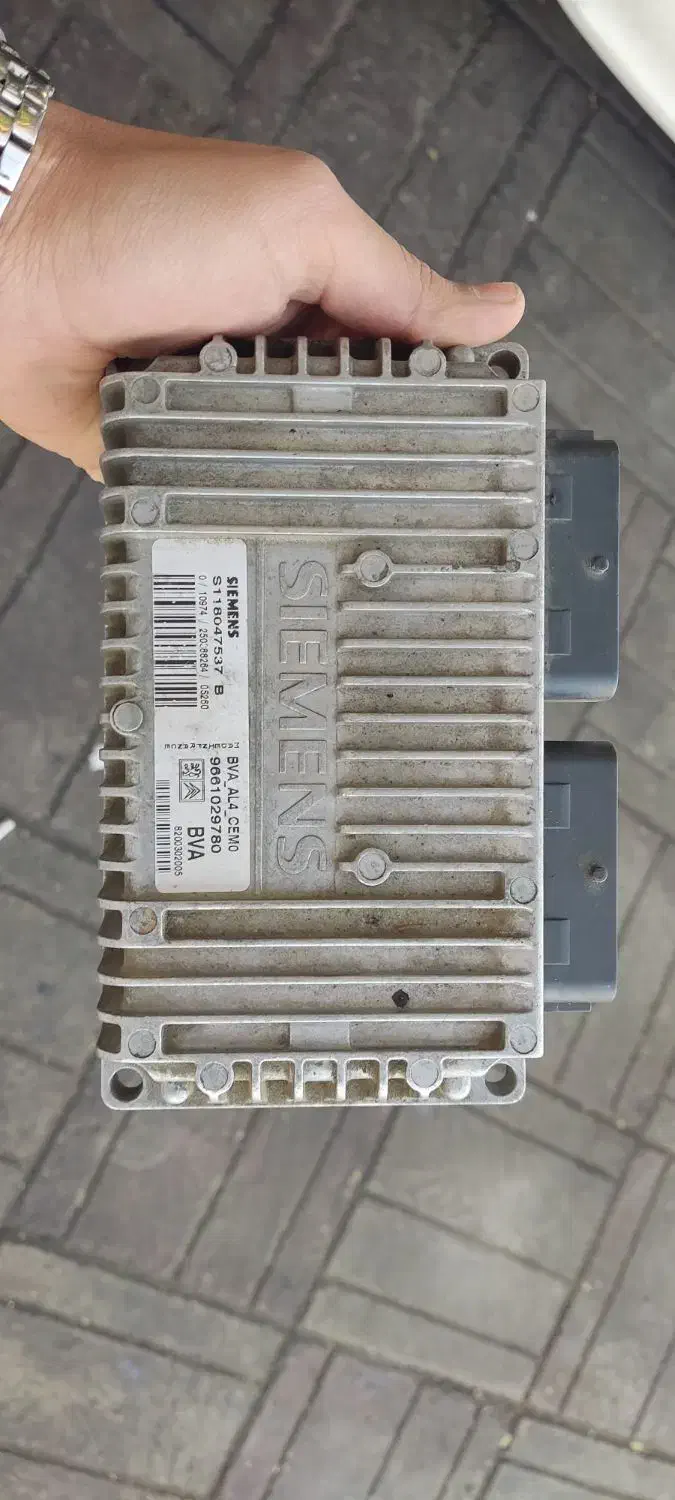 ایسیو گیربکس اتوماتیک 206|قطعات یدکی و لوازم جانبی|شیراز, شهرک مهدیآباد|دیوار