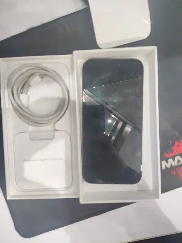 iphone 15|موبایل|شیراز, قالیشویی|دیوار